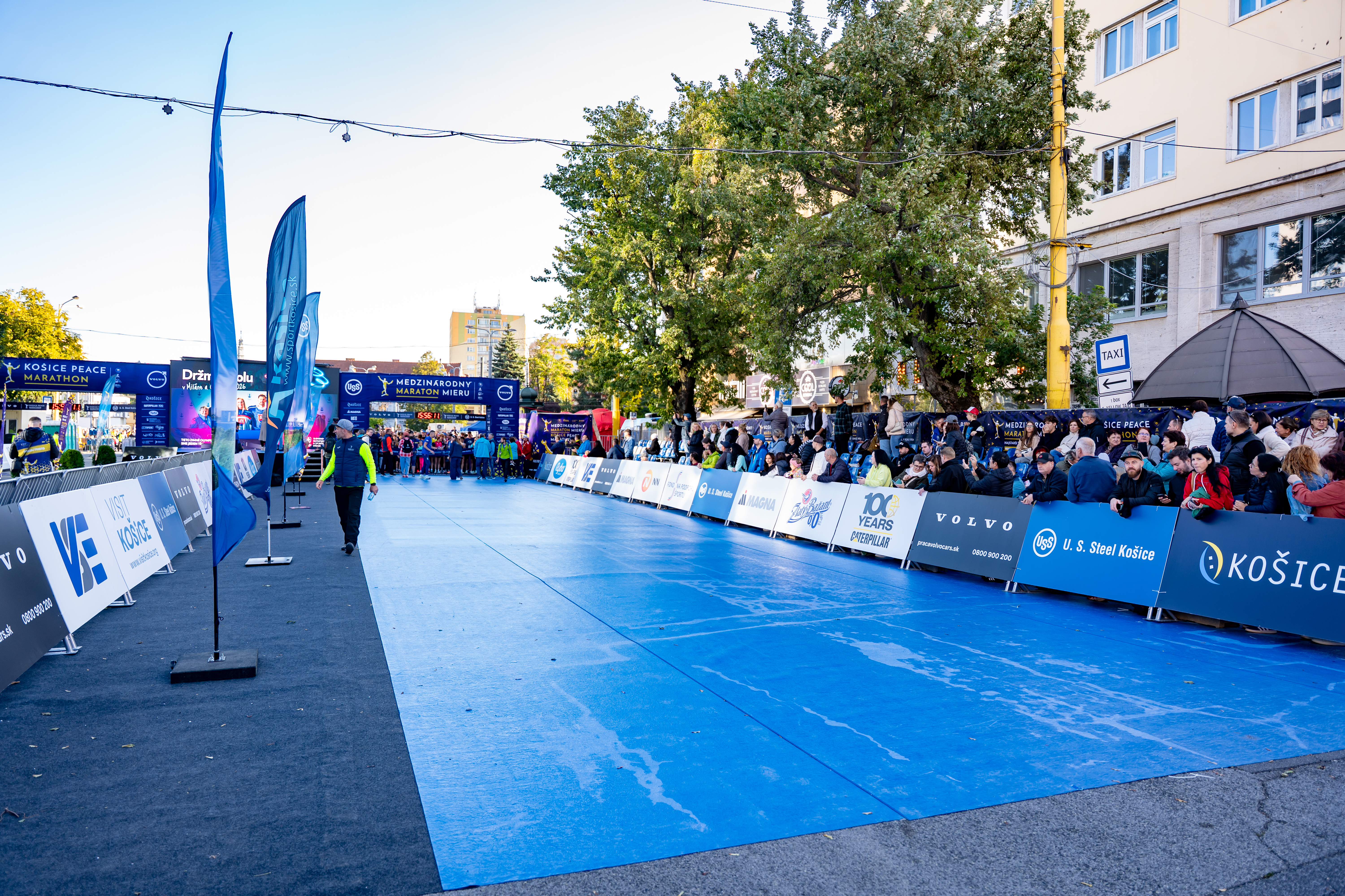 Start U. S. Steel Family Run  Minimaraton -16
